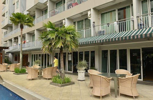 Sukajadi Hotel | Galeri Ciumbuleuit Hotel Bandung