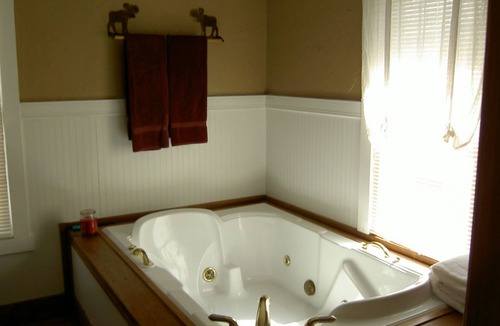 Red Lodge Bed & Breakfast | Gallagher's Irish Rose