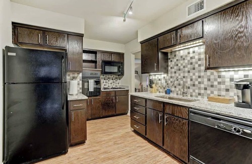 Uptown Apartment | Galleria Gem | Spring Perks Pool Access Unit 107