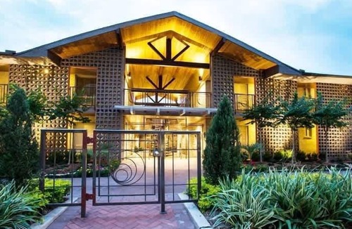 Uptown Apartment | Galleria Gem | Spring Perks Pool Access Unit 107