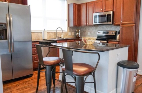 Uptown Apartment | Galleria Houston great views with balcony