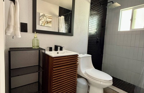 Barelas House | Gallery House, Suite C