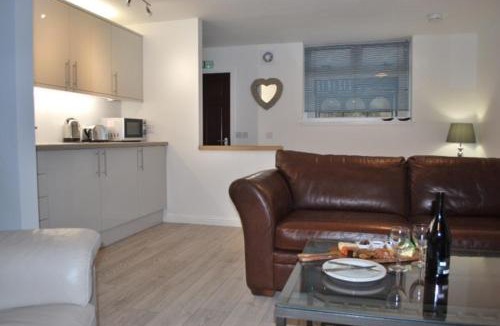 Largs Apartment | Gallowgate Square Apartments