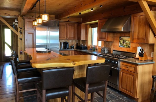 Broadalbin House | Galway Lake Getaway 3 Bedrooms, 2.5 Bath Sleeps 6. Impeccably maintained,