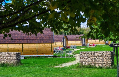 Lugny Cabin | Gamay, Domaine Joseph Lafarge