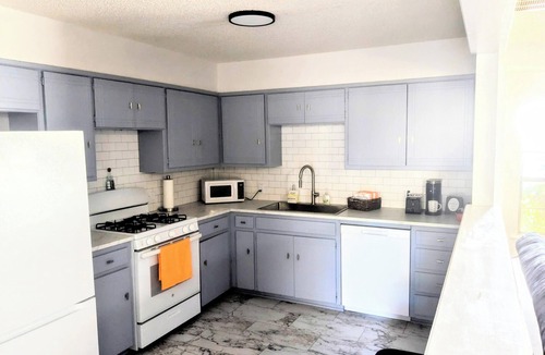 Stillwater House | Game Day Getaway 1 | Walk to OSU | Prime Location
