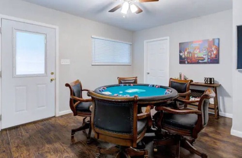 Medical Center District House | Game On! - A Birdy Vacation Rental