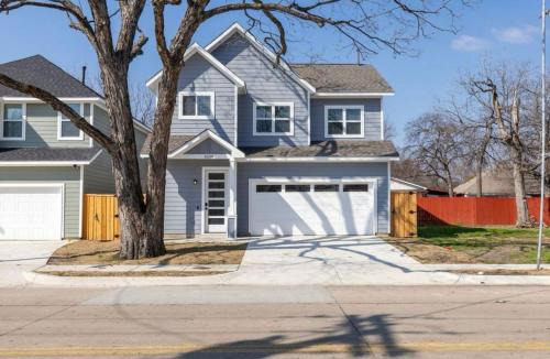 South Dallas - Fair Park House | Game Room BBQ Home near Downtown Dallas