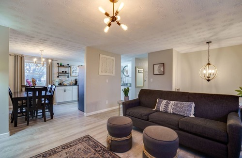 Englewood House | Game Room-Deck-Coffee Bar