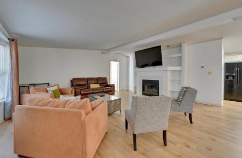 Crisp House | Game Room + Easy ECU Access: Greenville Getaway