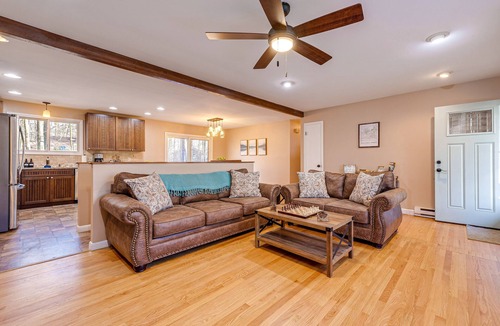 Pocono Pines House | Game Room & Fire Pit: Chic Pocono Pines Home!