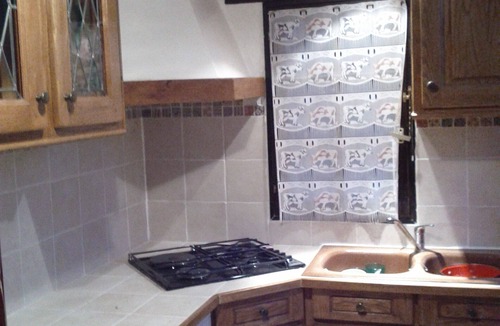 Le Faulq Cottage | Game room, fireplace and garden!