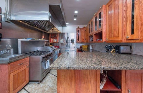 Rockport House | Game Room Fishing/Duck Hunts Bar Fire Pit