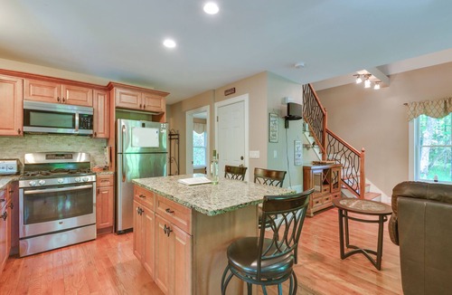 Town of Webb House | Game Room & Hot Tub: Old Forge Home!