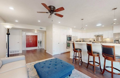 Northeast Heights Apartment | Game Room &Movie Room | 4bd 2Ba
