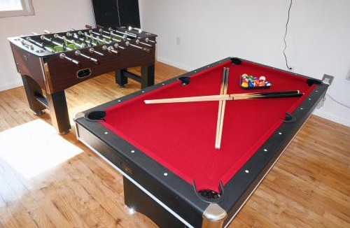 New Haven Villa | Game Room Near Yale
