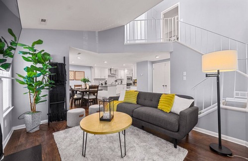 Montgomery Village House | Game Room | Patio | Pet Friendly!
