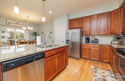 Littleton House | Game Room! Pontoon Rental~Boat Slip~Fire Pitnn