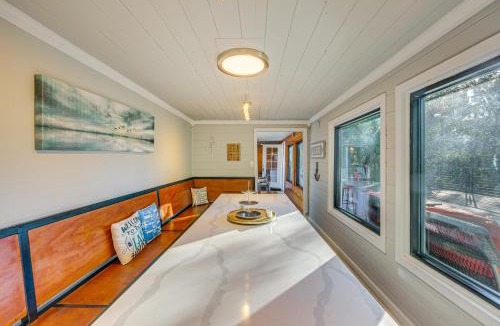 Streetman House | Game Room, Trails! 30-Acre Lakefront Streetman Gem
