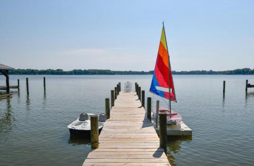 Mount Holly House | Game Themed Waterfront Fun at Easthaven