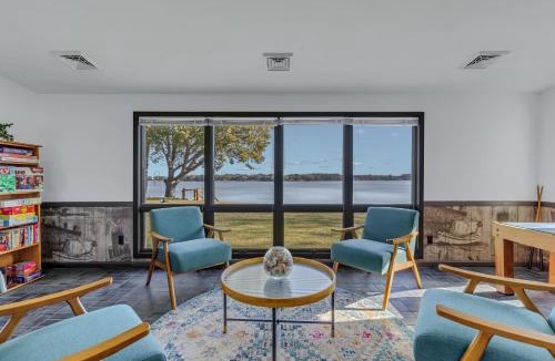 Mount Holly House | Game Themed Waterfront Fun at Easthaven