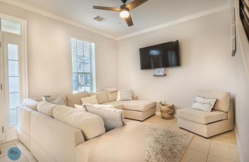 College Station Apartment | Gameday Gateway