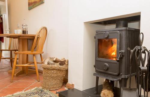 Westmarsh House | Gamekeeper's Cottage