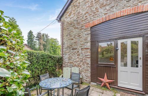 Ivybridge House | Gamekeepers Hide