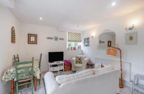 Ivybridge House | Gamekeepers Hide