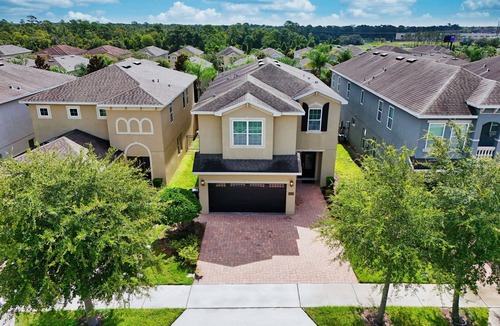 West Kissimmee House | Games Room/Private Pool and Hot Tub/Beautifully furnished/Movie Room/Free Wifi