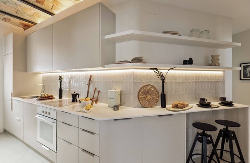 El Poble-sec Apartment | Gandoc - 3 bedrooms and terrace in Sants