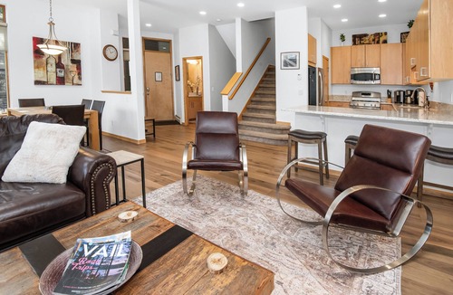 Vail Condo | Garage, Vail Modern Spacious Villa, SAV4D