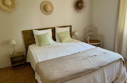 Saint-Genies-de-Malgoires House | Gard gîte 6 pers air-conditioned, shared heated pool,