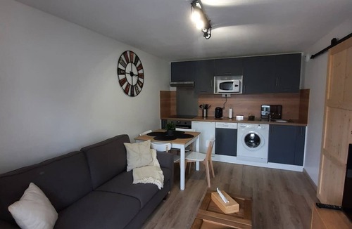 Villers-sur-Mer Apartment | Garden apartment 50m from the sea!