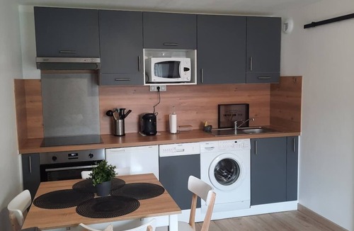 Villers-sur-Mer Apartment | Garden apartment 50m from the sea!