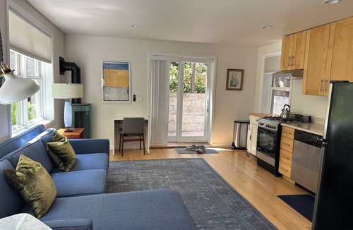 Western Addition Apartment | Garden Apartment in Duboce Triangle