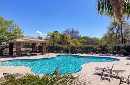 Gardens House | Garden Breeze