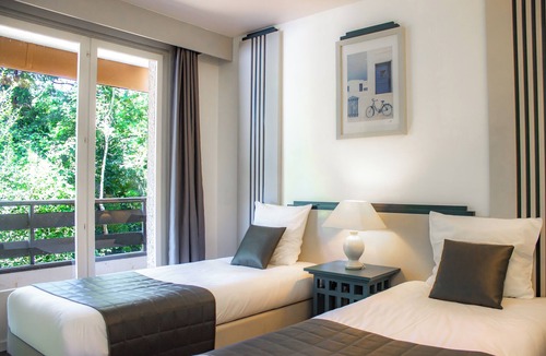 Capvern Hotel | Garden & City Capvern-les-Bains