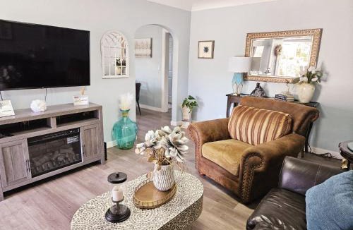 Yuba City House | Garden Clara