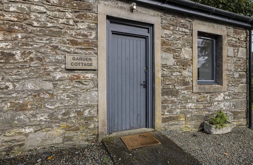 Colintraive Cottage | Garden Cottage at Ormidale House