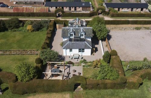 Scaniport House | Garden Cottage