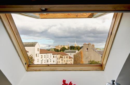 Linlithgow House | Garden Cottage