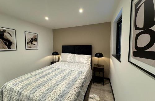 Watford Apartment | Garden Cottage