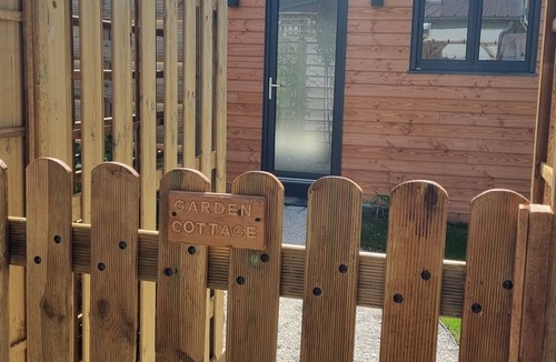 Stella-Plage Cottage | Garden Cottage - New single-storey house
