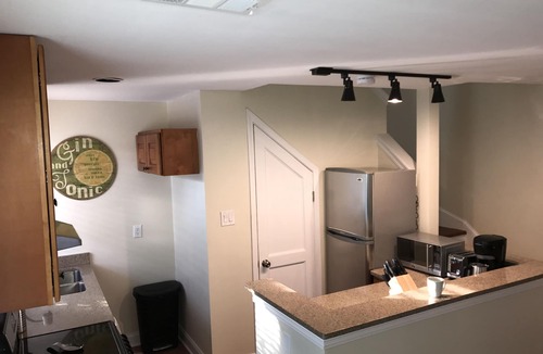 Lower Garden District Condo | Garden District Condo - Steps to Magazine and St. Charles - Off street parking