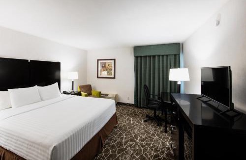 South Plainfield Hotel | Garden Executive Hotel