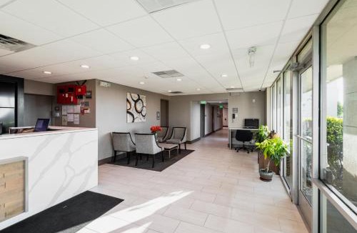 South Plainfield Hotel | Garden Executive Hotel