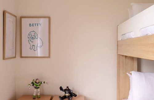 Brunswick North Apartment | Garden Gem: Coburg Leafy Apt.