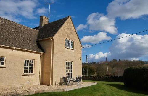 Rendcomb House | Garden House