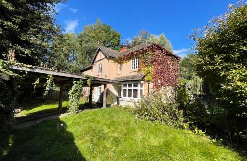 Nailsworth House | Garden House